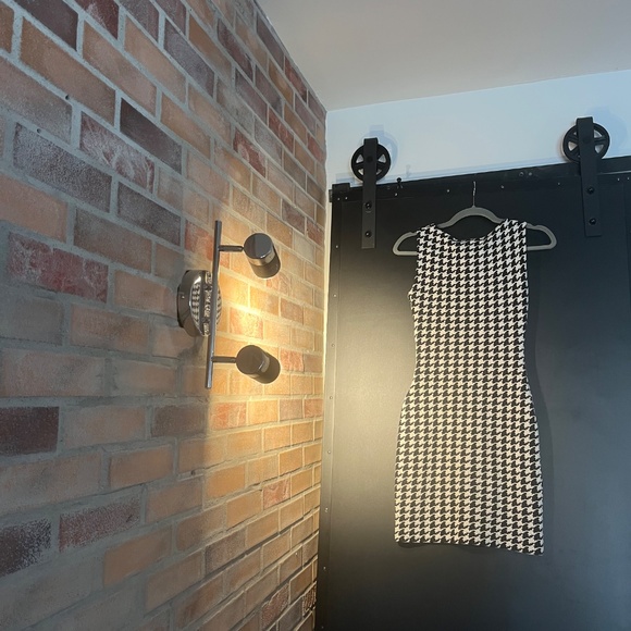 Des vêtements divers - Picture 2 of 16